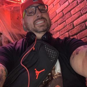 Meet your Posher, Bill